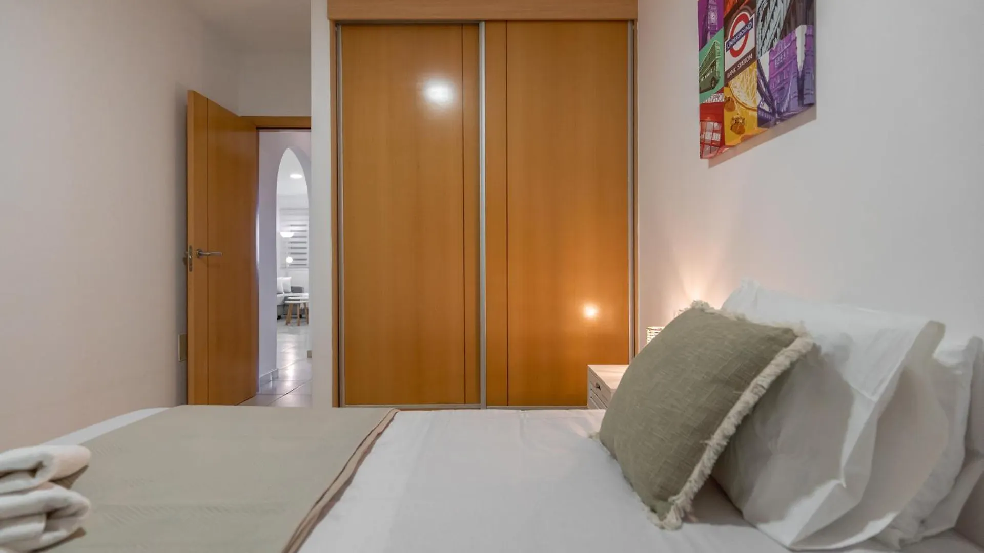 Apartamento En Playa De 阿布里斯 0*,