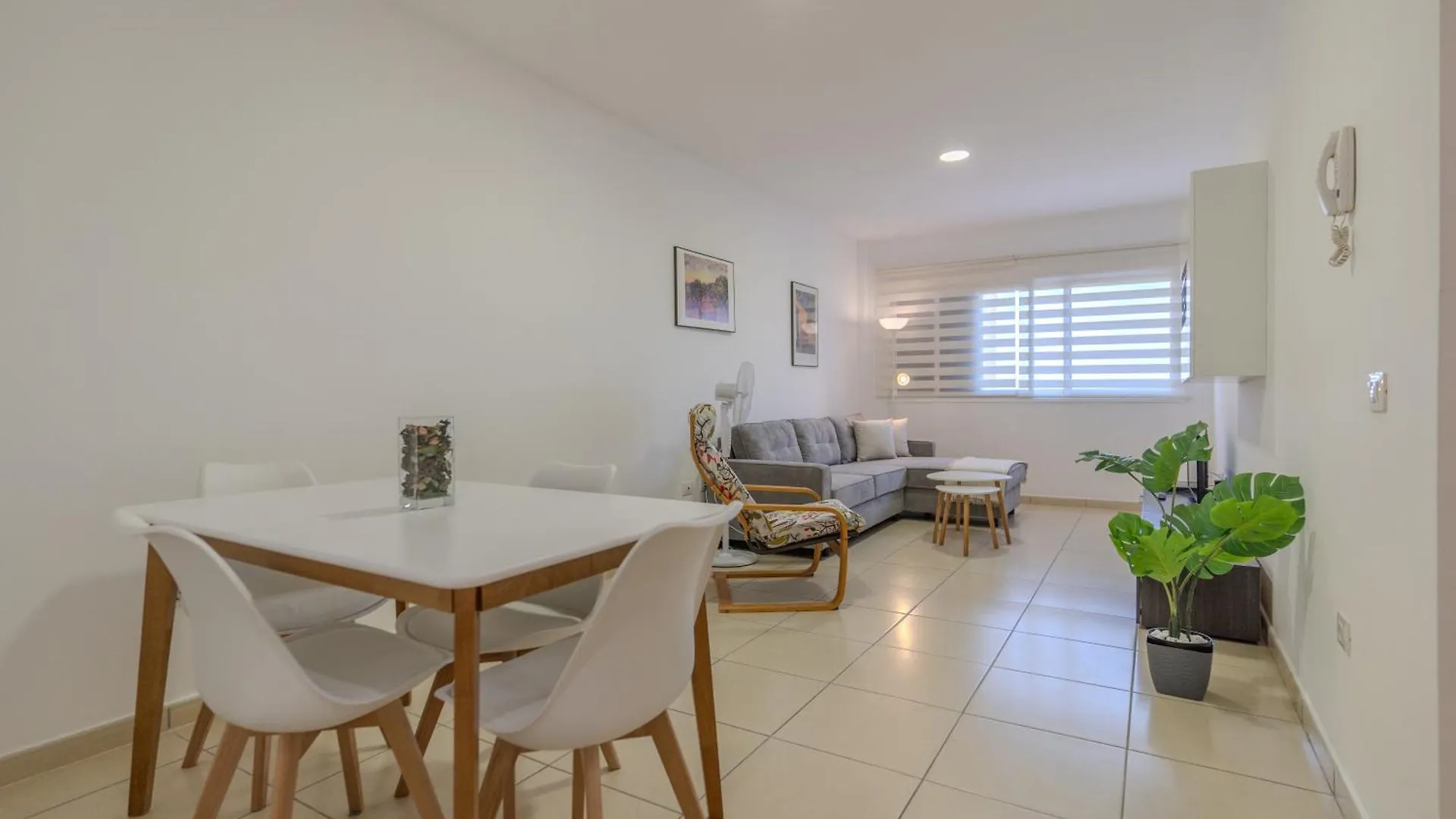Apartamento En Playa De 阿布里斯 公寓