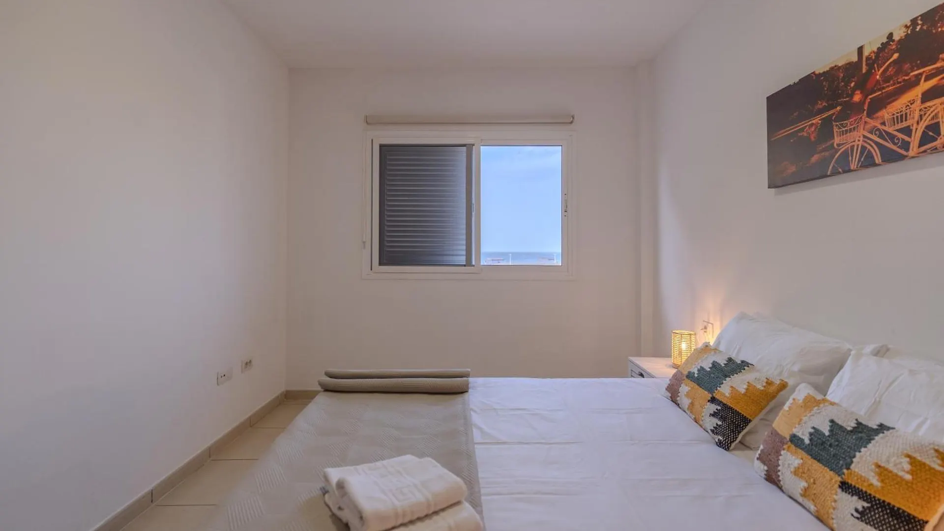 Apartamento En Playa De 阿布里斯 公寓